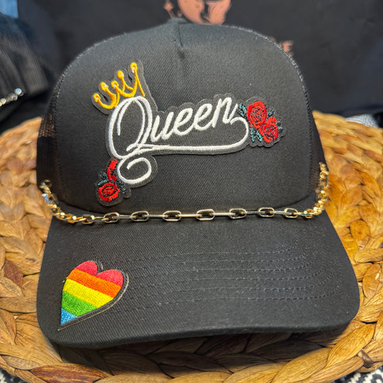 Queen w/ removable hat chain